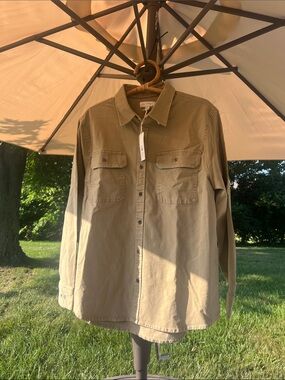 Lightweight Men's Utility Heavyweight Shirt Jacket in Khaki
